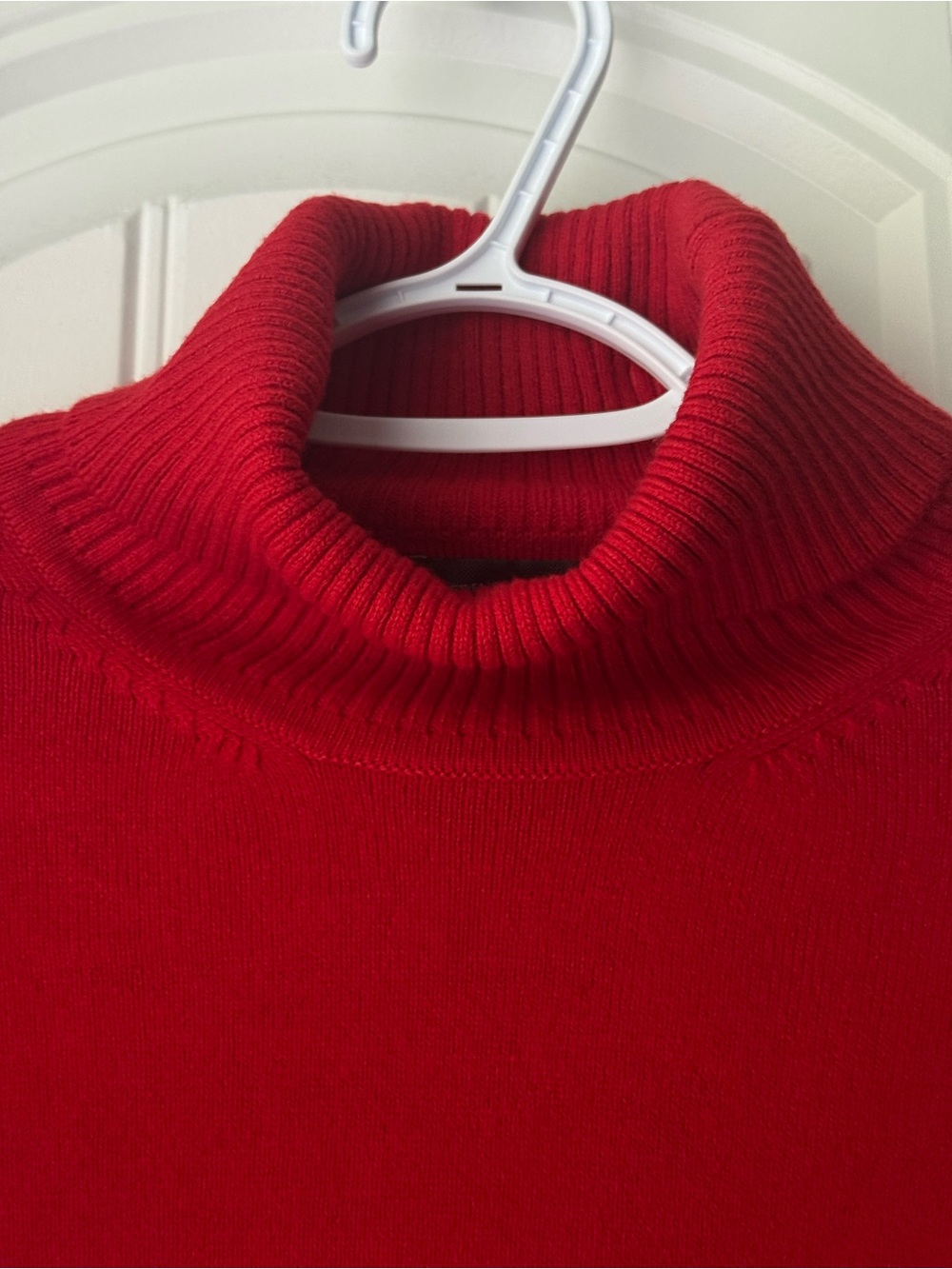 French Connection Red Ribbed turtleneck - Picture 2 of 7
